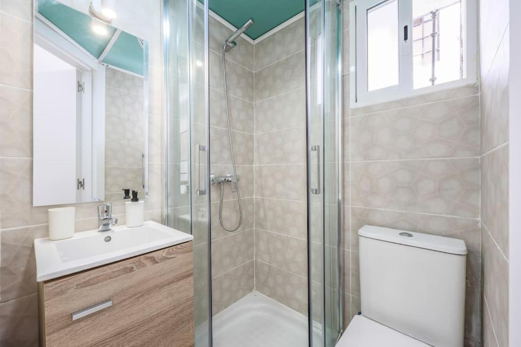 Luxe Apartment In Tetuan Madrid Bagian luar foto