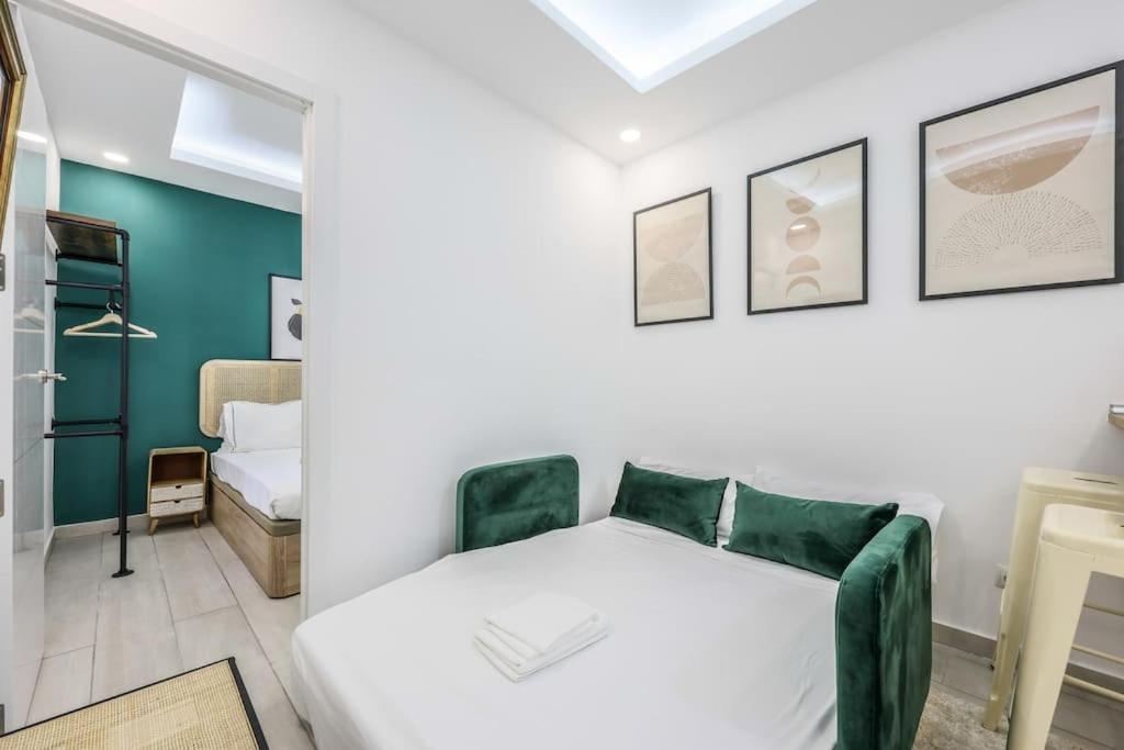 Luxe Apartment In Tetuan Madrid Bagian luar foto