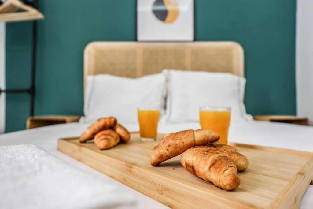 Luxe Apartment In Tetuan Madrid Bagian luar foto
