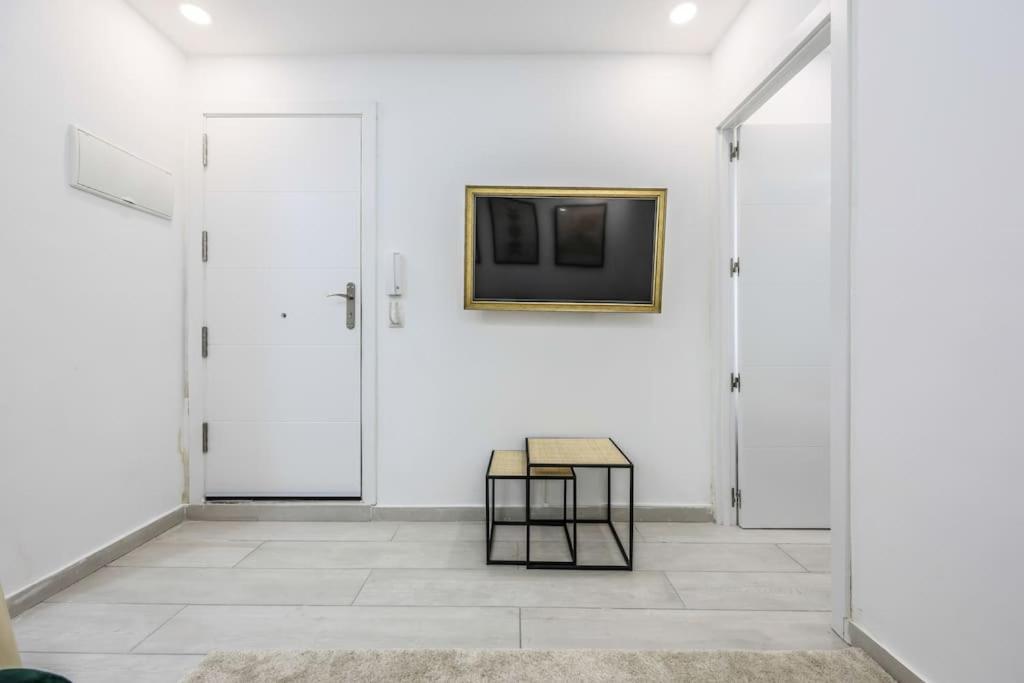 Luxe Apartment In Tetuan Madrid Bagian luar foto